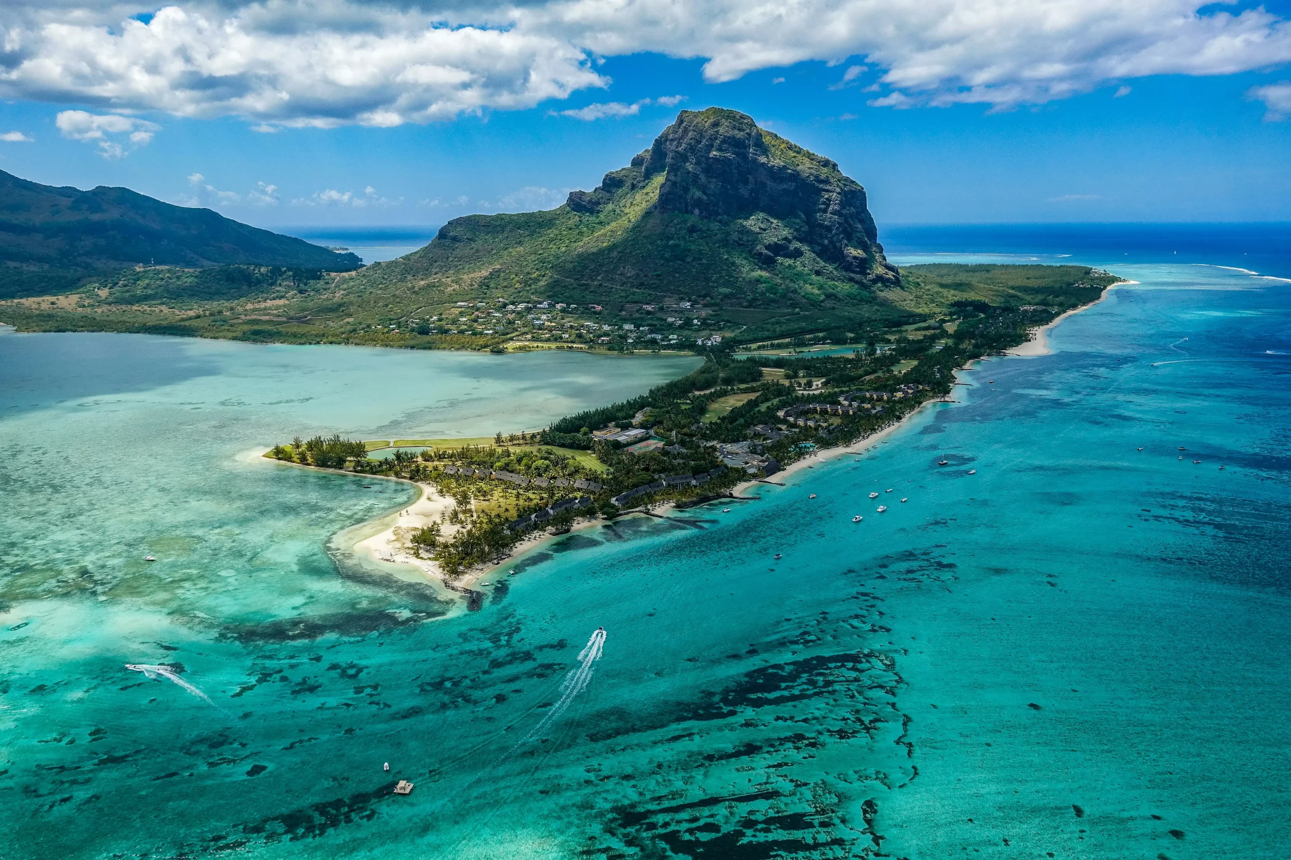 Aerial view of a turquoise lagoon in the Indian Ocean