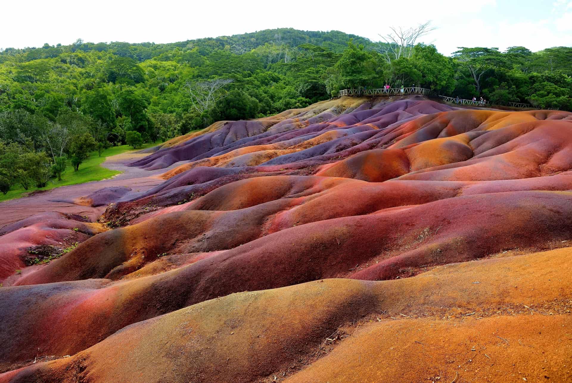 Seven Coloured Earths, Mauritius