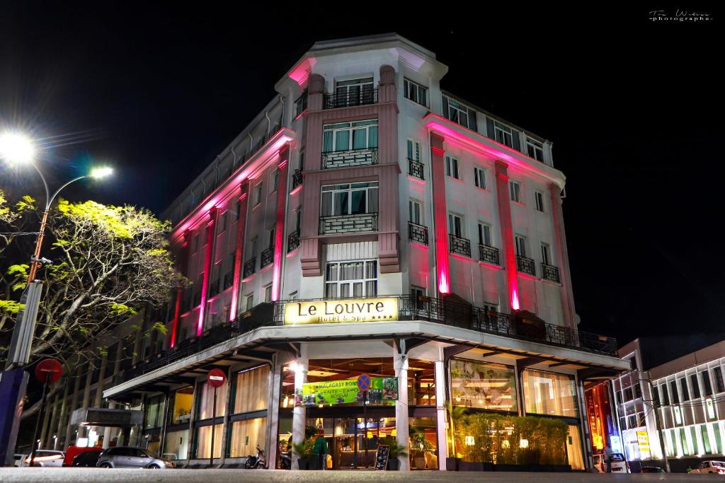 Le Louvre Hôtel & Spa